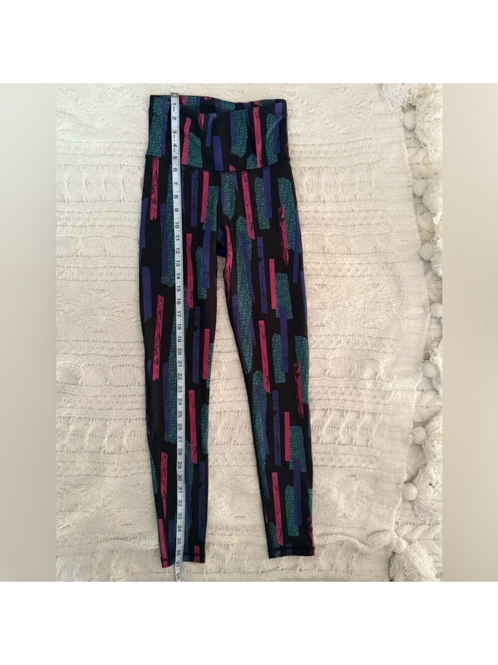 Reebok AOP Printed Leggings Black Pink Purple High Rise Speedwick Activewear XS - Picture 11 of 12